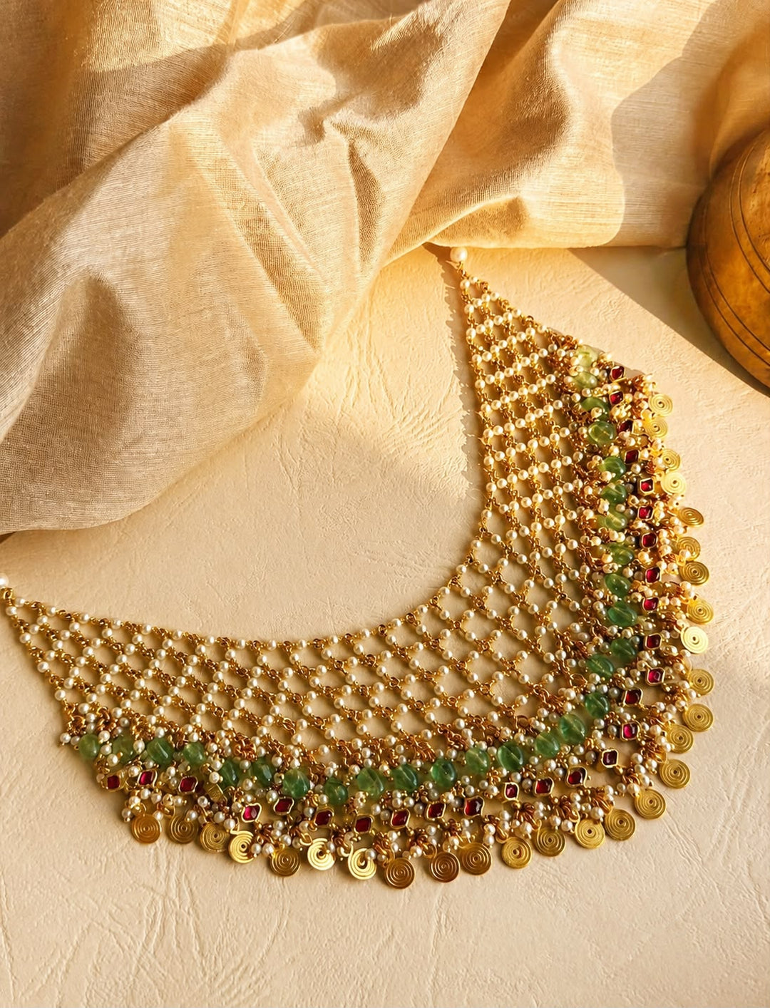 Green Pearl-Style Medallion Choker Set