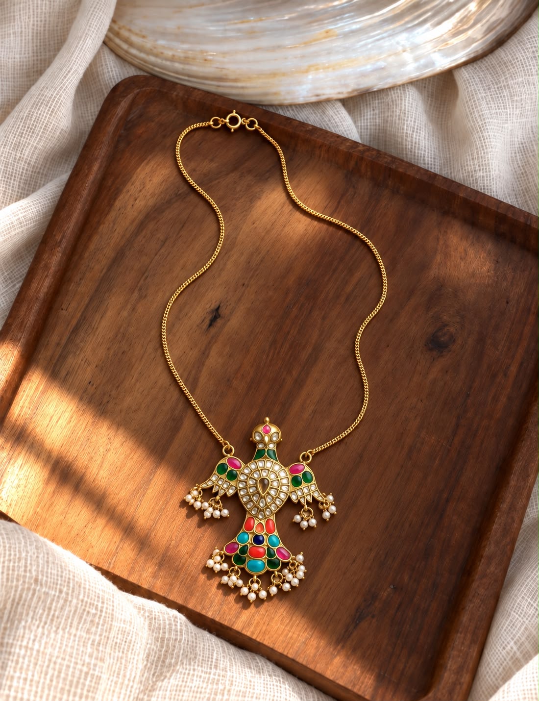 Peacock motif kundan style pendant necklace