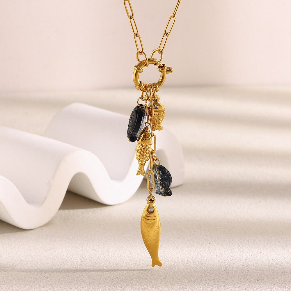 Mira sculpted charm links