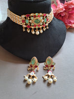 Load image into Gallery viewer, Multi-Strand Pearl Statement Choker Set
