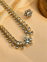 Load image into Gallery viewer, Clear Stone Leaf-Motif Necklace Set with Floral Stud Earrings
