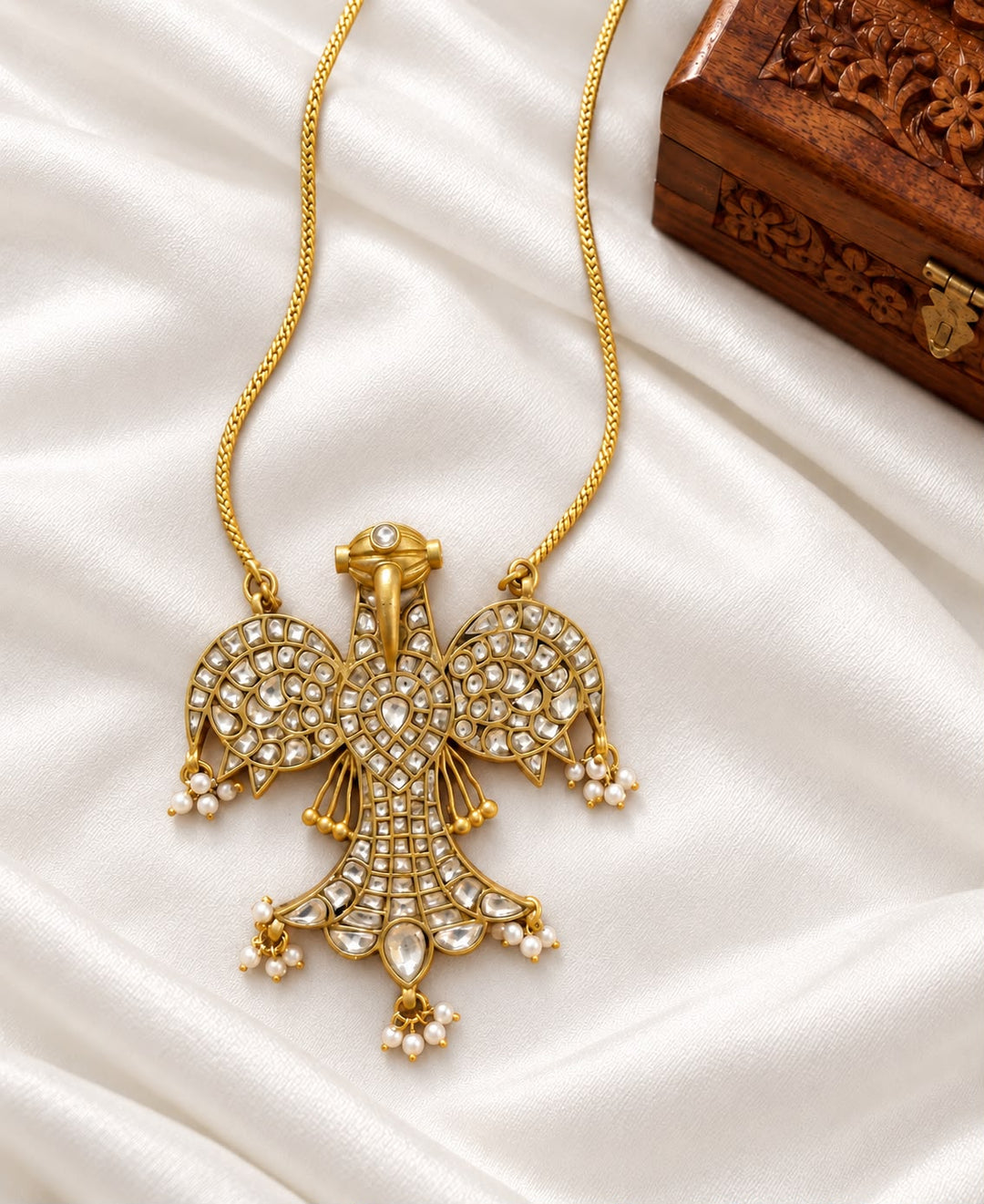 Kundan style thi garuda statement piece